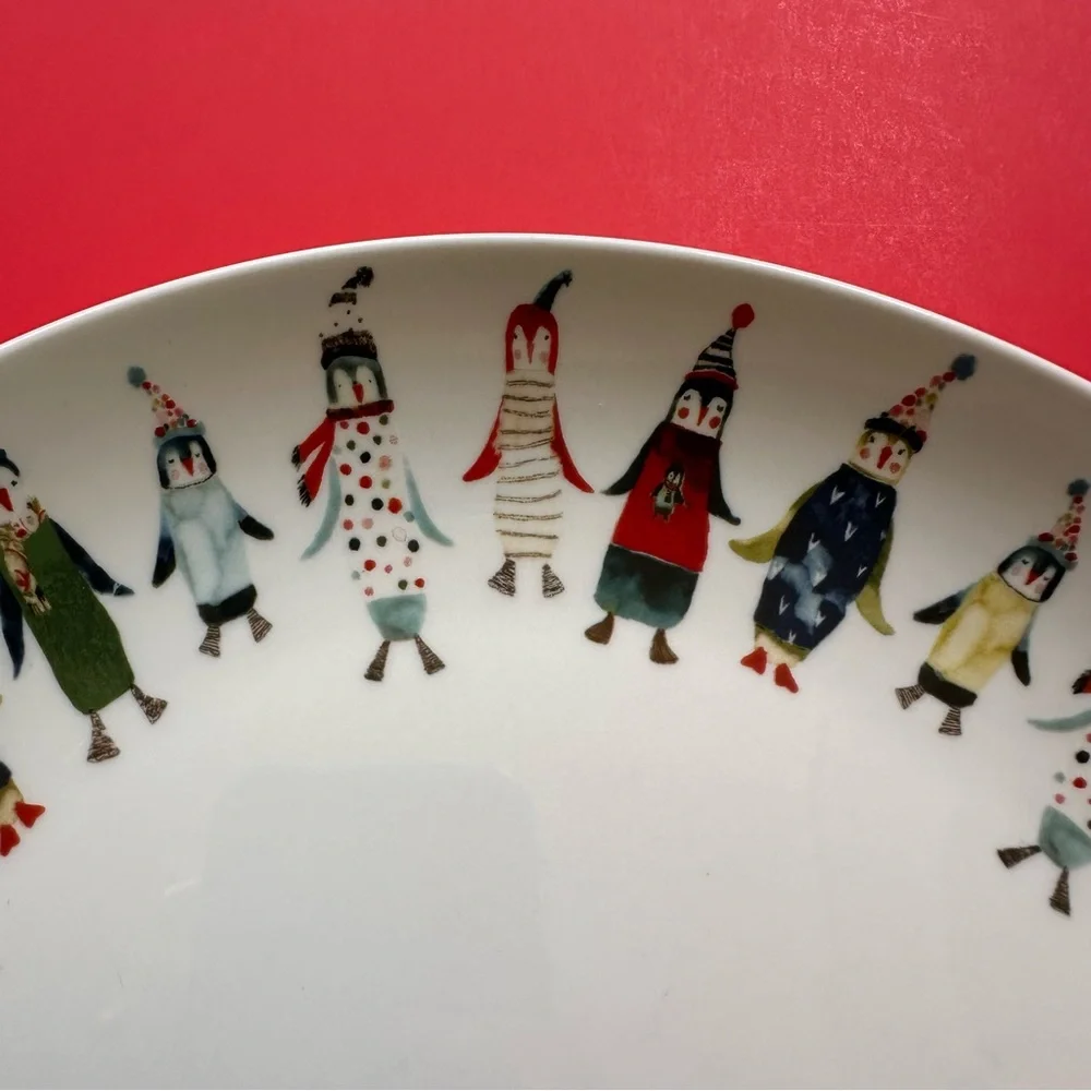 Williams Sonoma Natale Holiday Penguin Plate - Picture 5 of 10